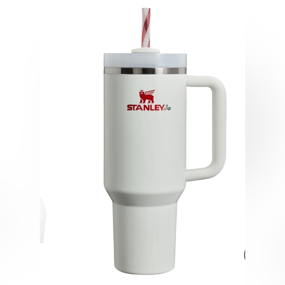 Stanley Mistletoe Twist Holiday Cup Sold Out
